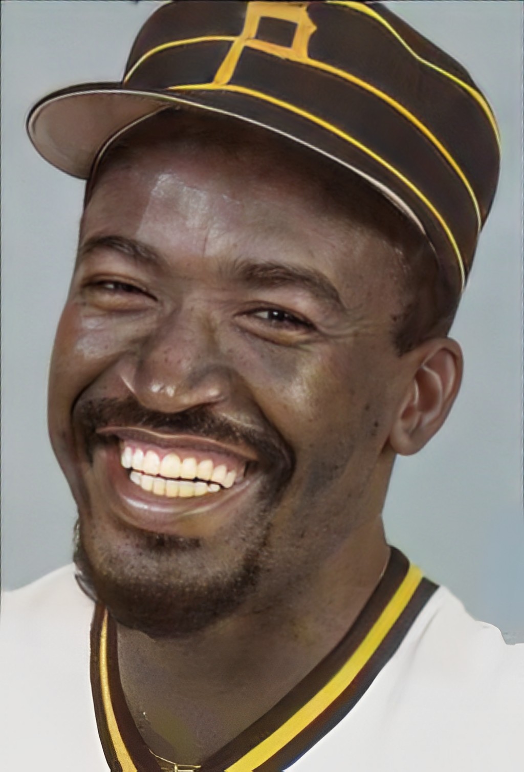 Cecilio Guante Rookie Cards Value, Tracking & Hot Deals