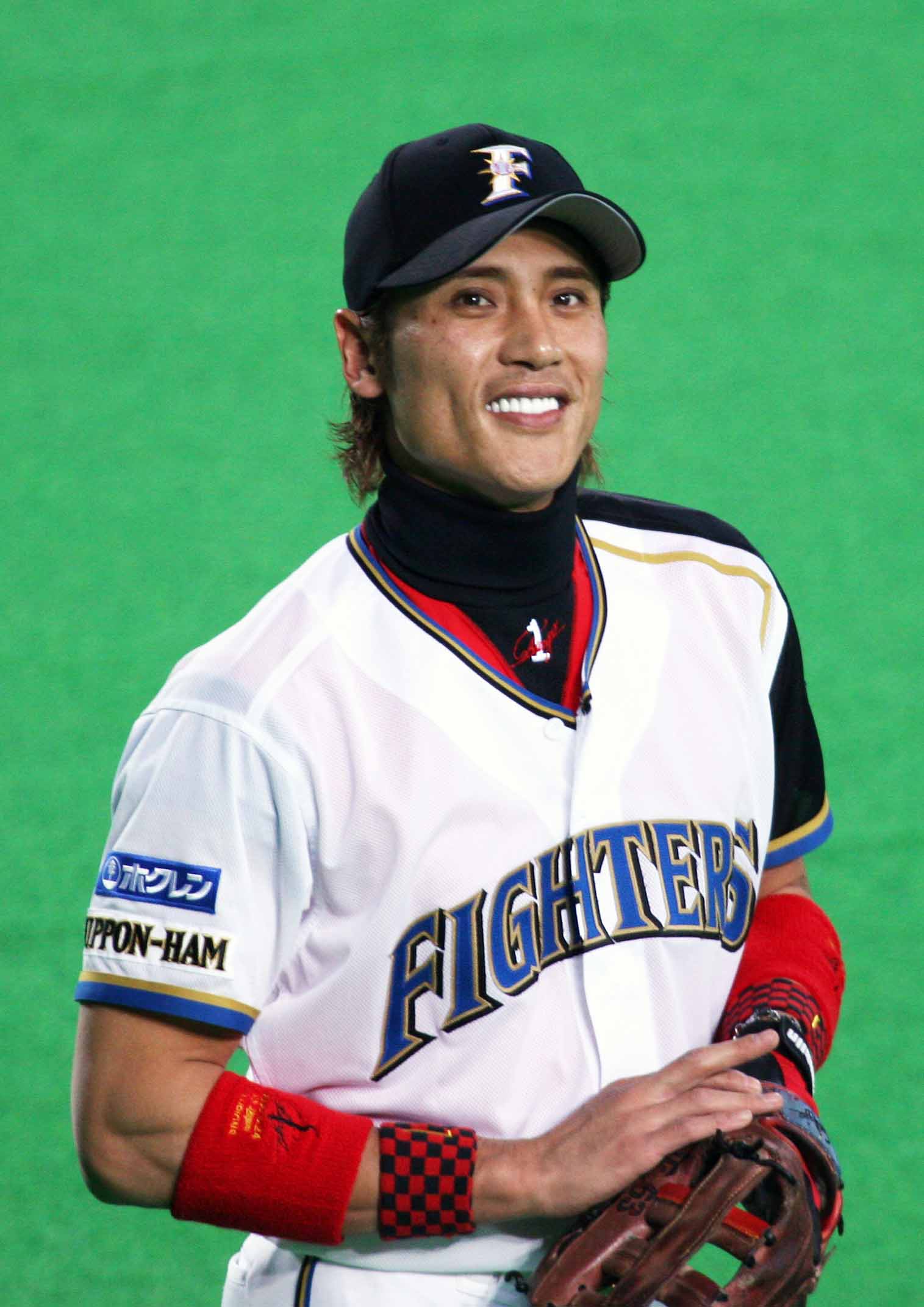 Tsuyoshi Shinjo Cards: Values, Rookies | Collectibles.com