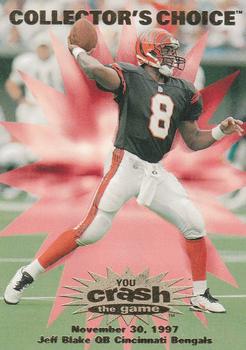 2001 Fleer Premium Football Warrick Dunn - Tampa Bay Buccaneers #9