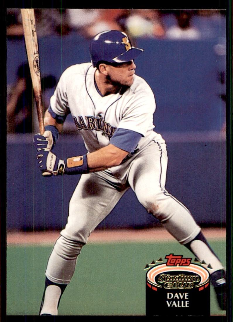 1993 Upper Deck #100 Dave Valle VG Seattle Mariners - Under the Radar Sports