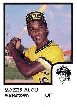 Moises Alou Signed 2002 Topps Baseball Card - Chicago Cubs – PastPros