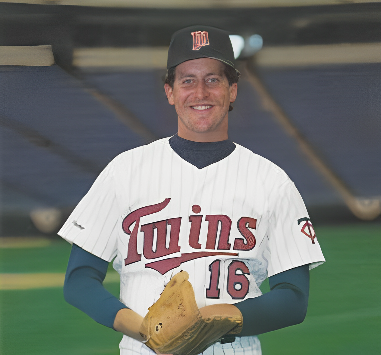 1989 Topps Baseball #25 Frank White Kansas City Royals