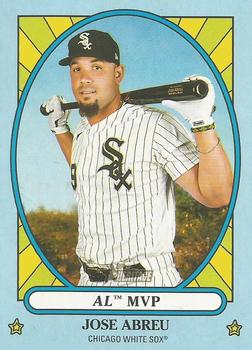 Topps Signs Deal with Jose Abreu