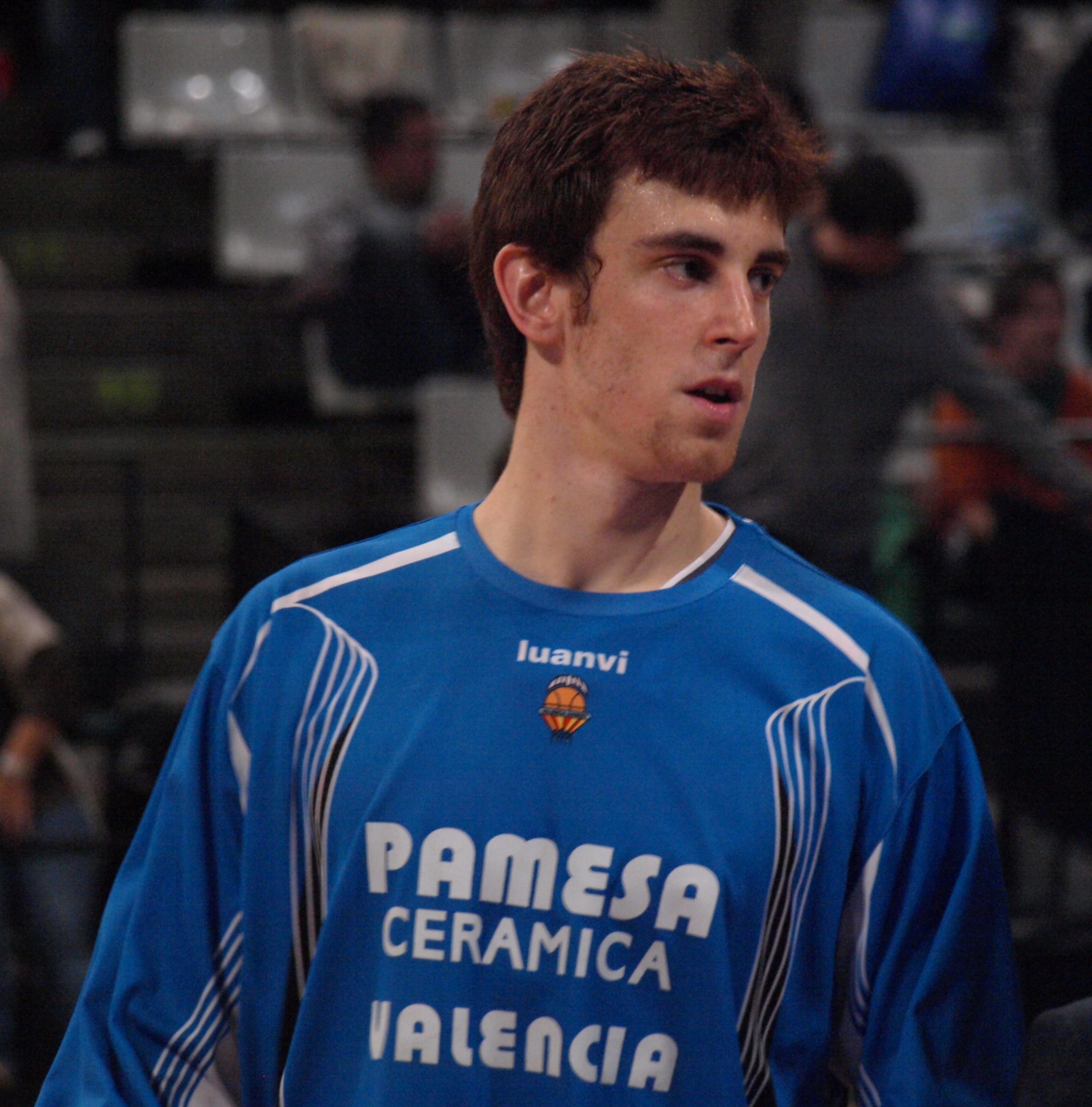 Victor Claver Cards: Values, Rookies | Collectibles.com