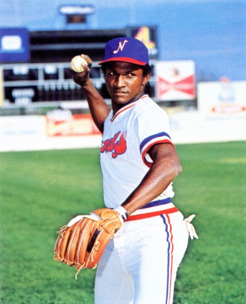 1993 Topps #333 Otis Nixon VG Atlanta Braves - Under the Radar Sports