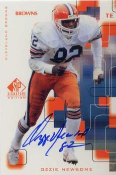 Ozzie Newsome autographed Football Card (Cleveland Browns) 1990 Score #443