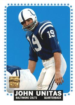 Lot of (10) 1972 Topps Football Cards with #251 John Unitas, #122