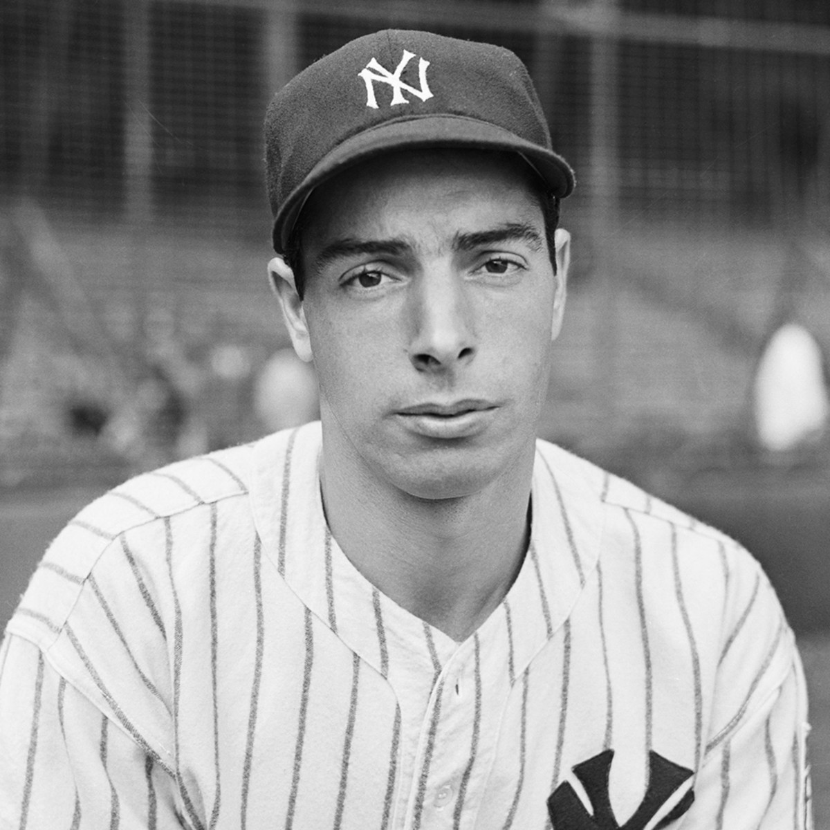 Joe DiMaggio Trading Cards: Values, Tracking & Hot Deals
