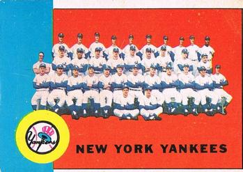 2021 Topps #39 New York YANKEES Team Card