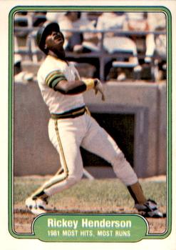  1982 Fleer Baseball Card #24 Dave Stewart