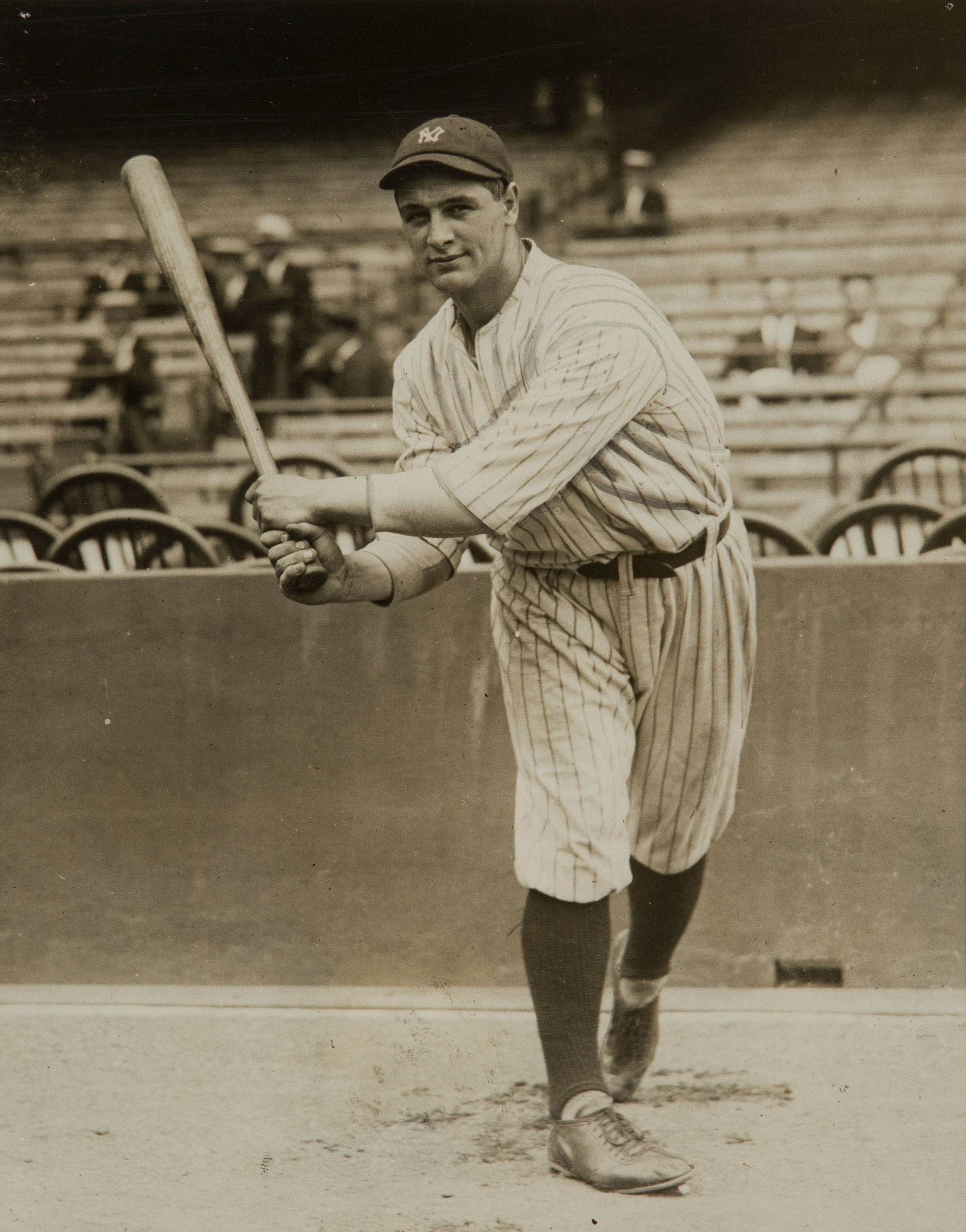 Lou Gehrig - Trading Cards: Value, Tracking & Pricecharting