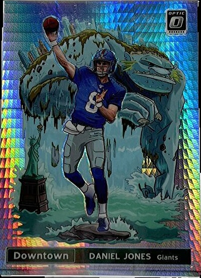 Daniel Jones 2021-22 Panini Optic hot Football Gold Prizm #10/10 New York Giants NFL