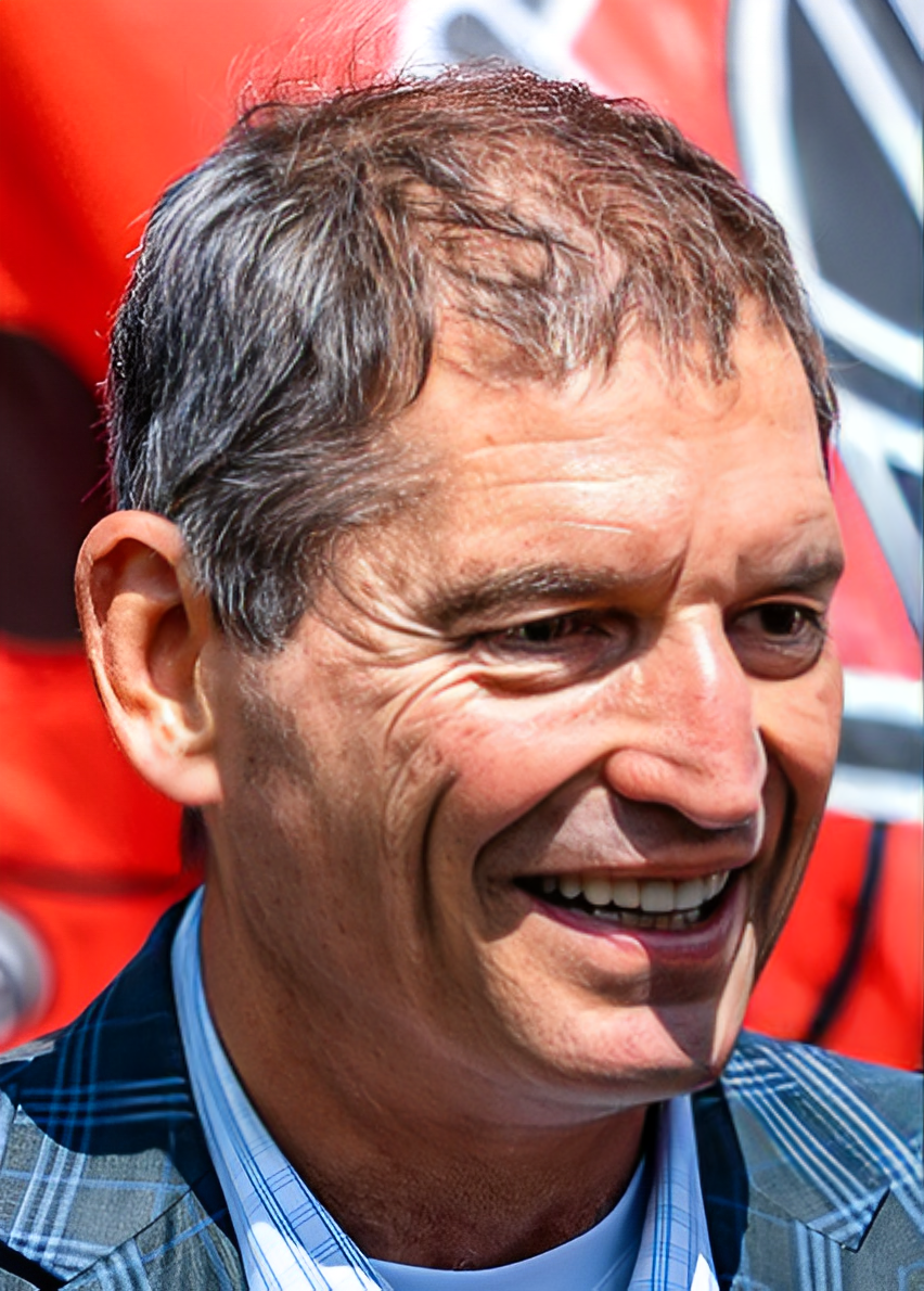 Cleveland Browns: No need to retire Bernie Kosar's number