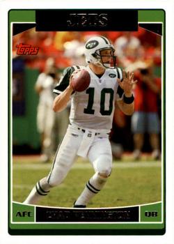 Chad Pennington player worn jersey patch football card (New York Jets) 2005  Upper Deck Rookie Debut Sunday Swatches #SUCG