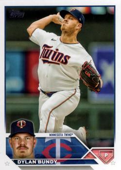 Kyle Hendricks 2023 Topps Golden Mirror Image Variation #137 Price